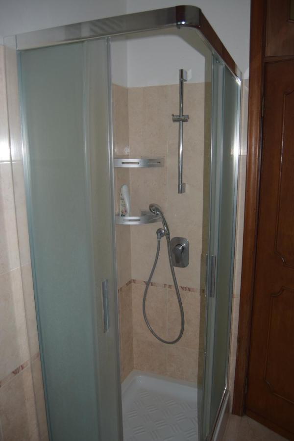 Ferienwohnung Al Salice Tranquillita Nel Verde Via Amendola 24 Busto Arsizio Exterior foto